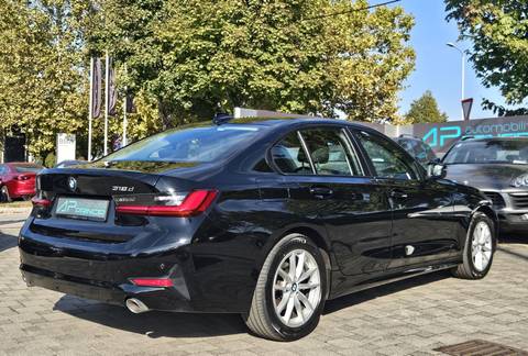 2021 BMW Serija 3 — sličica 6