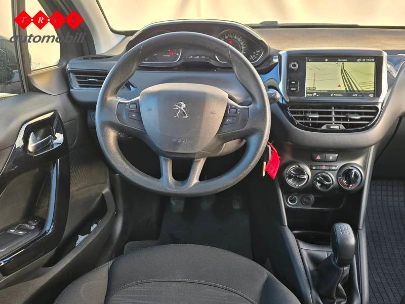 2020 Peugeot 208 — fotografija 9