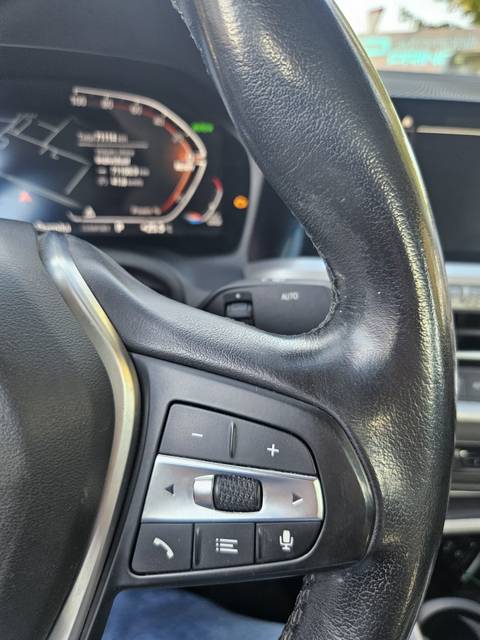 2021 BMW Serija 3 — sličica 14