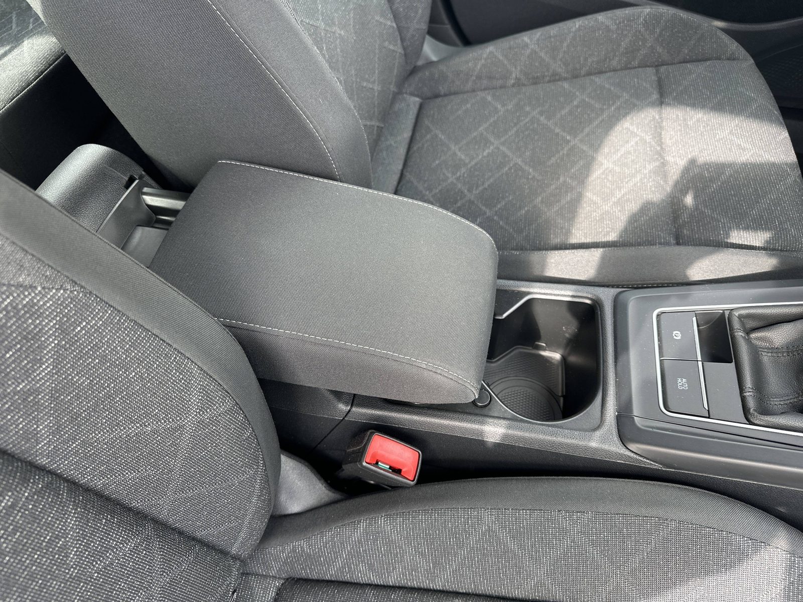 2021 Volkswagen Golf — fotografija 25