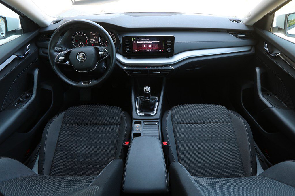 2022 Škoda Octavia — fotografija 5