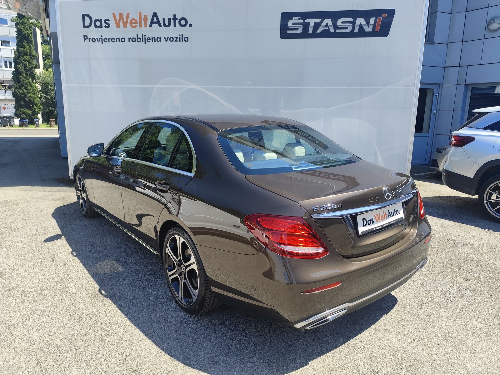 2017 Mercedes-Benz E-klasa — fotografija 4