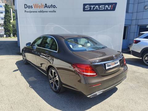 2017 Mercedes-Benz E-klasa — sličica 4