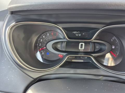 2019 Renault Captur — sličica 8