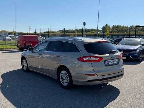 2015 Ford Mondeo — sličica 8