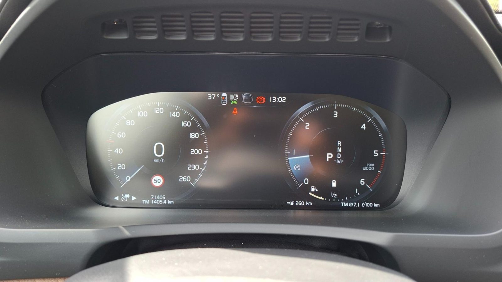 2022 Volvo XC90 — fotografija 13