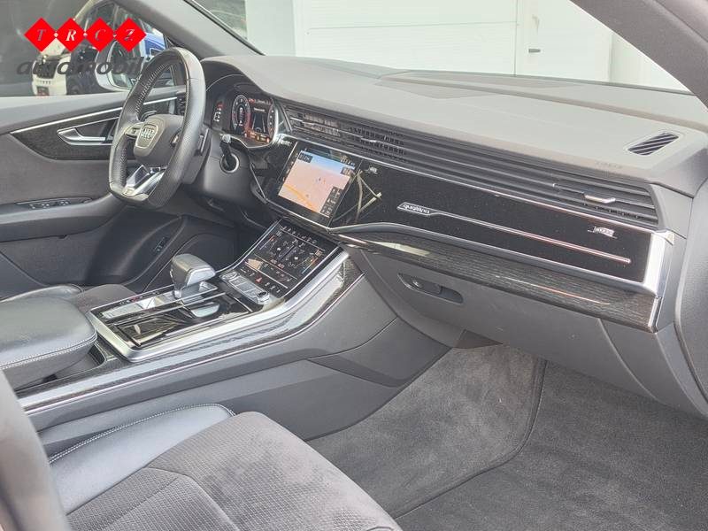2019 Audi Q8 — fotografija 6
