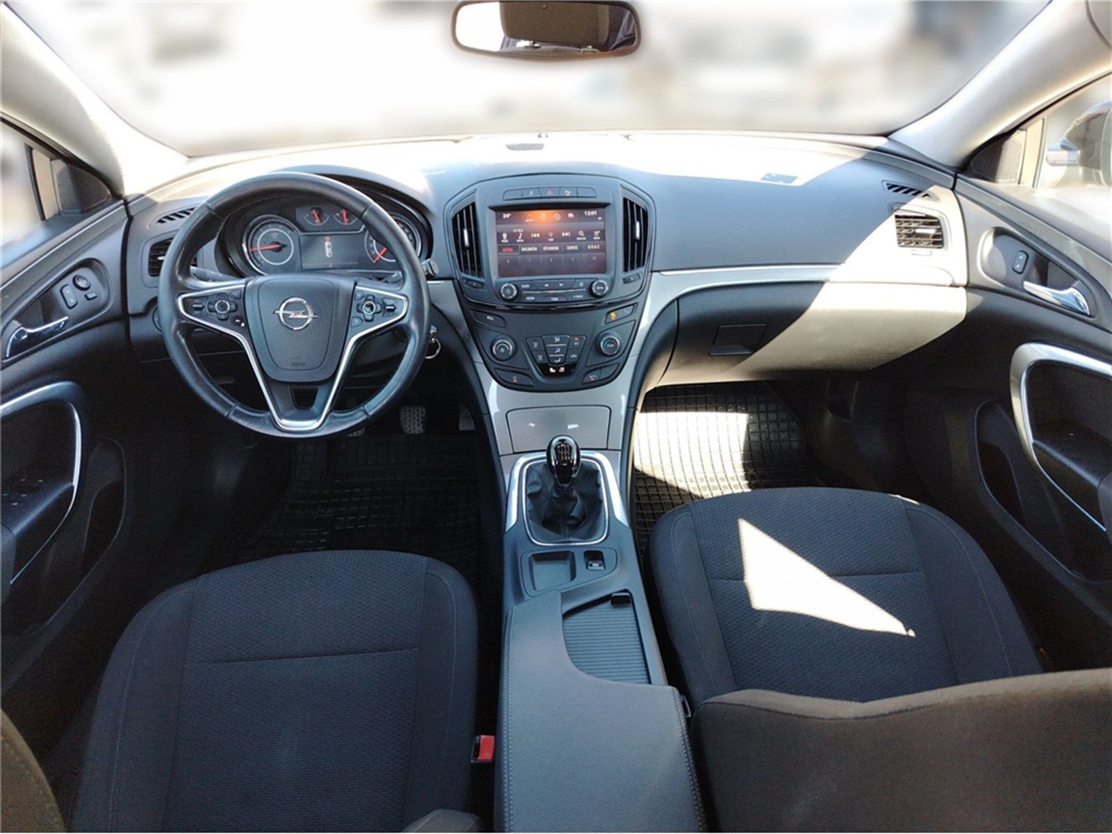 2017 Opel Insignia — fotografija 10