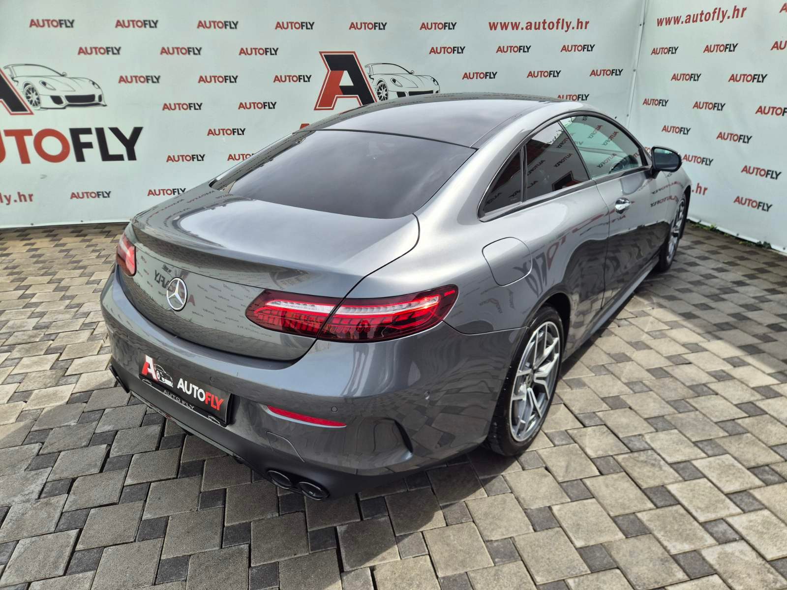 2020 Mercedes-Benz E-klasa — fotografija 8