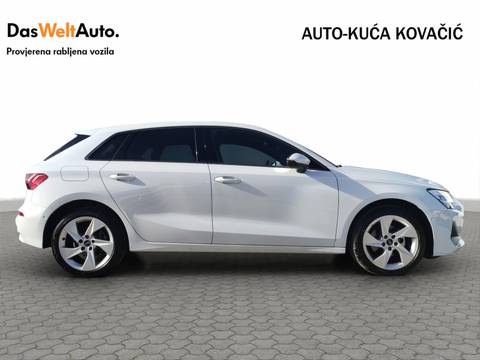 2025 Audi A3 Sportback S line — sličica 6