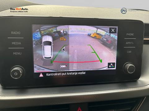 2022 Škoda Kamiq — sličica 17
