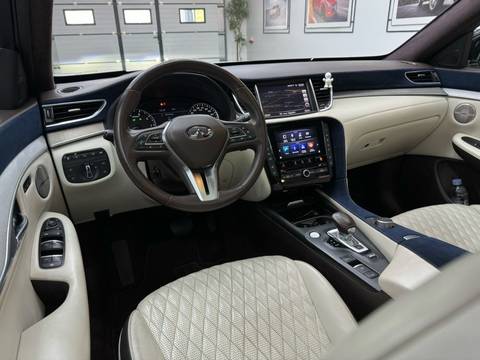 2019 Infiniti QX50 — sličica 8