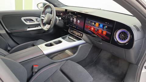 2026 Mercedes-Benz CLA AMG Line — sličica 13