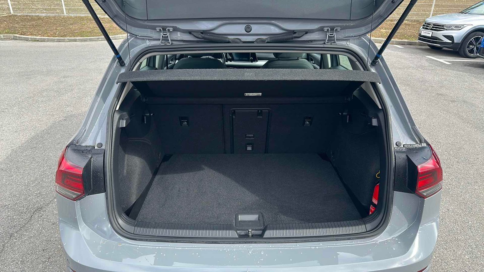 2021 Volkswagen Golf — fotografija 12