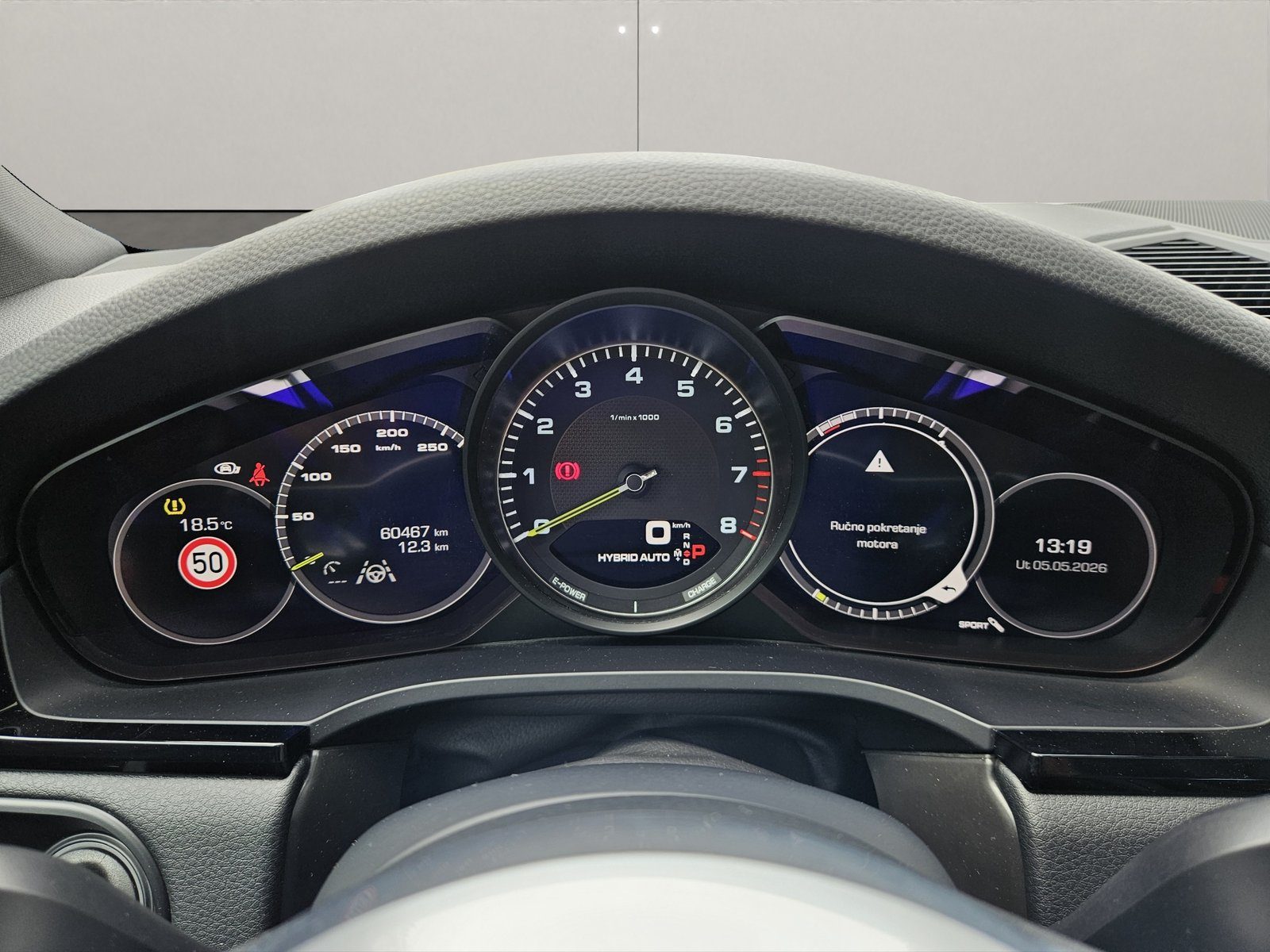 2020 Porsche Cayenne — fotografija 15