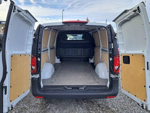 2021 Mercedes-Benz Vito — sličica 7