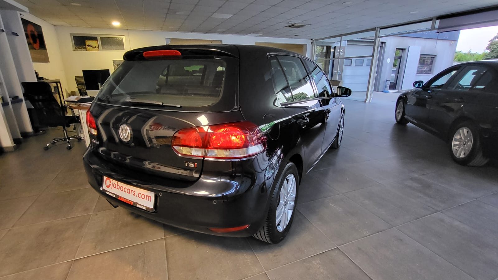 2010 Volkswagen Golf — fotografija 7