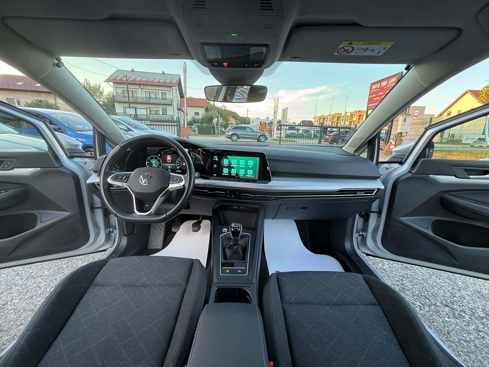 2023 Volkswagen Golf — fotografija 16