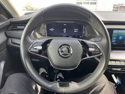 2021 Škoda Octavia — sličica 25