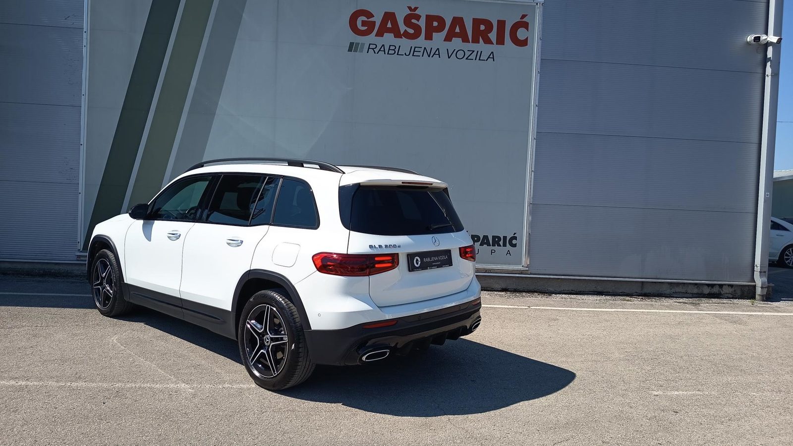2025 Mercedes-Benz GLB AMG Line — fotografija 6