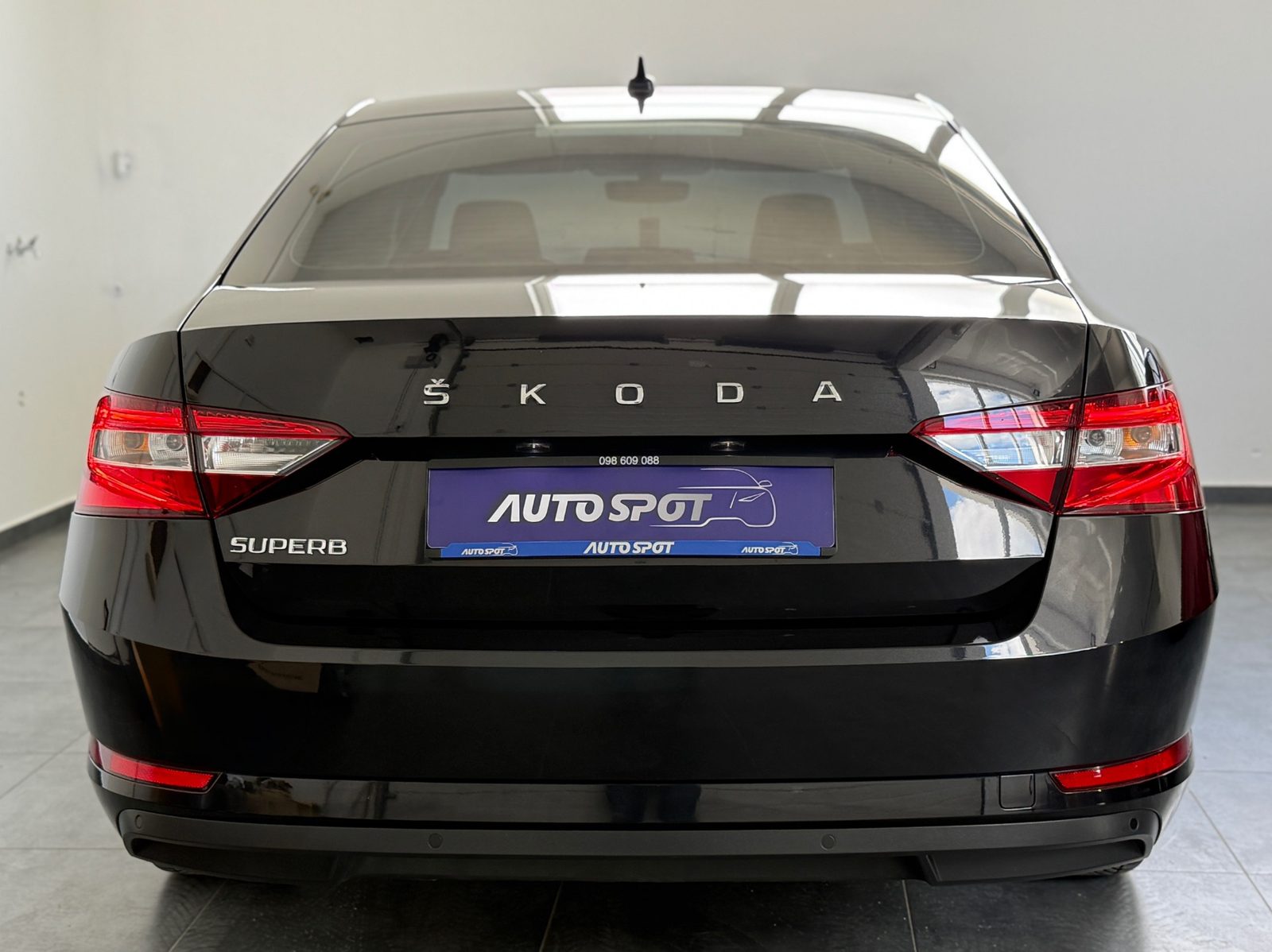 2020 Škoda Superb — fotografija 6