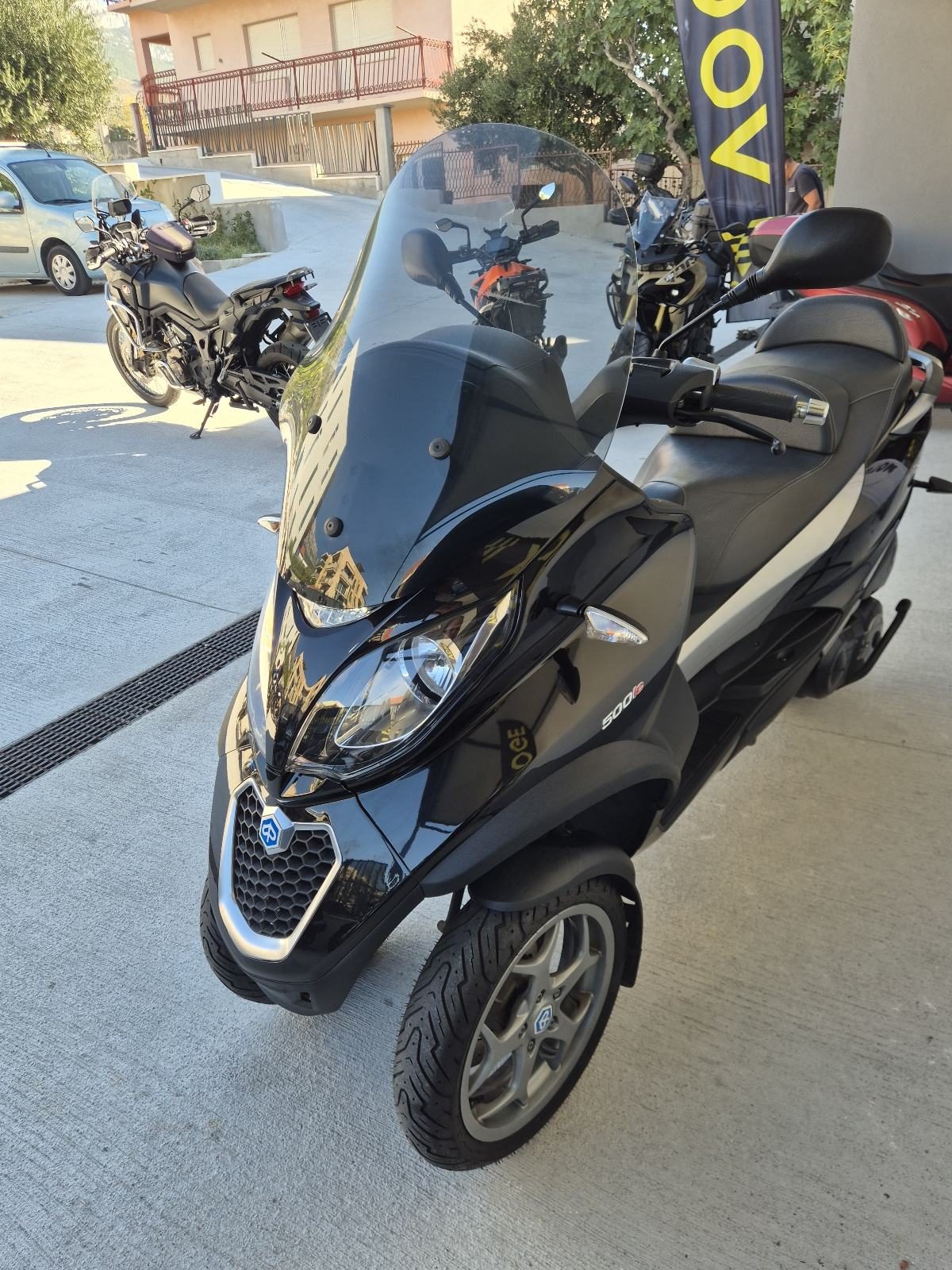 2016 Piaggio MP3 500 — fotografija 16