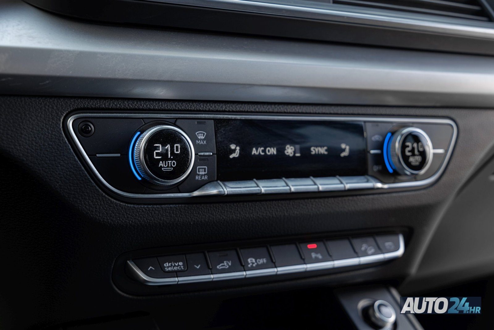 2020 Audi Q5 S line — fotografija 22