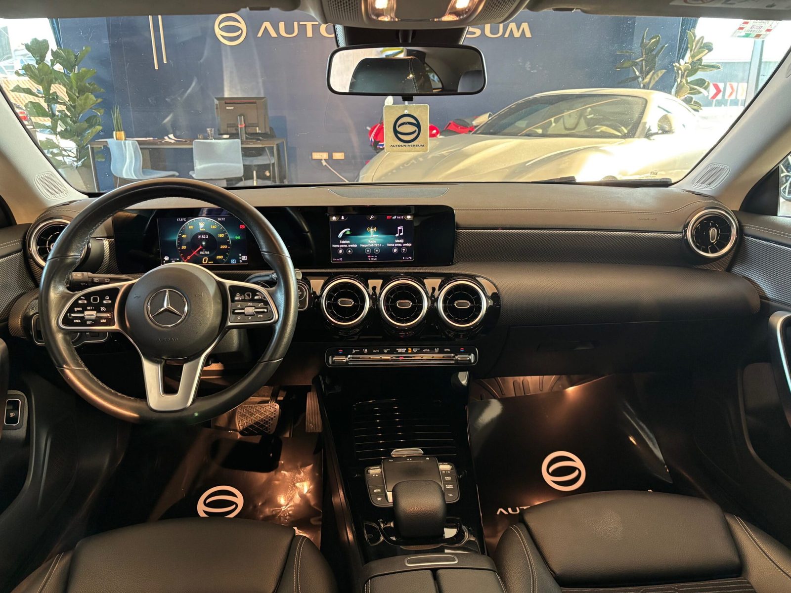 2021 Mercedes-Benz CLA — fotografija 16