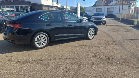 2020 Škoda Octavia — sličica 5