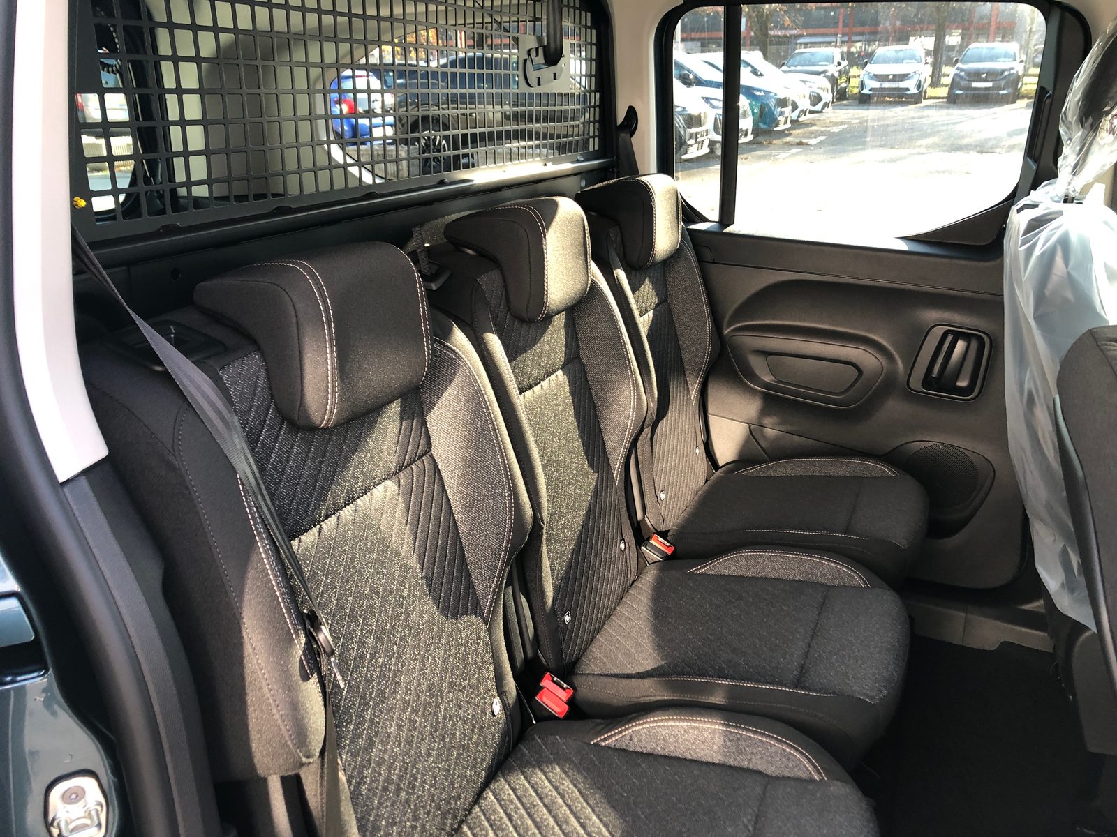 2026 Peugeot Rifter — fotografija 9