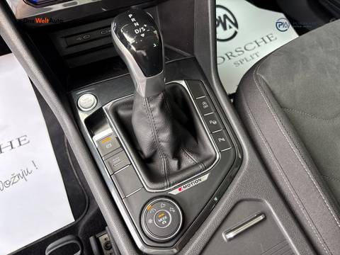 2021 Volkswagen Tiguan — sličica 22