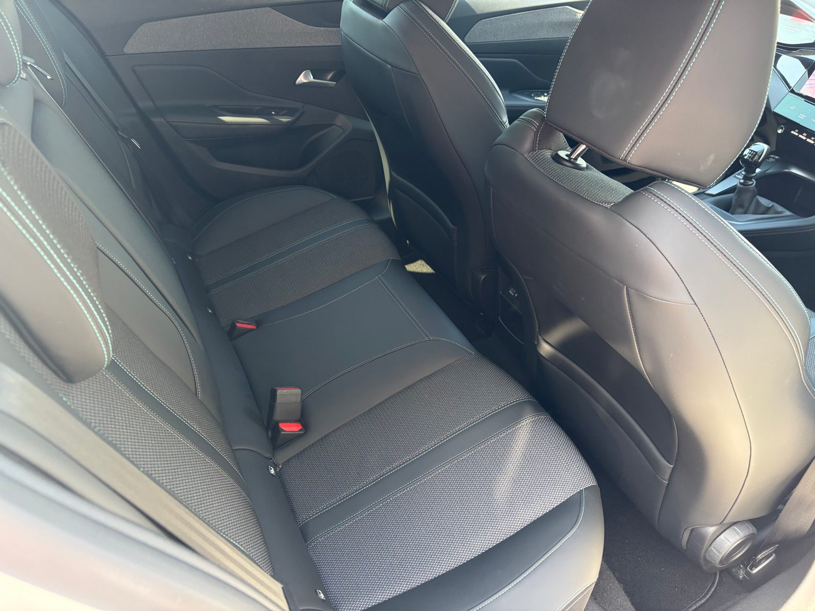 2022 Peugeot 308 — fotografija 11
