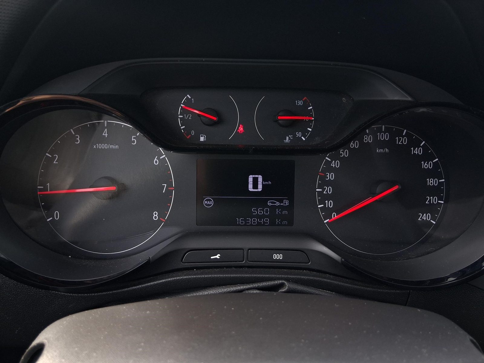 2020 Opel Crossland X — fotografija 11