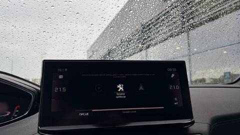 2021 Peugeot 5008 — sličica 26
