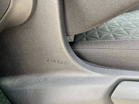 2022 Volkswagen Tiguan — sličica 24