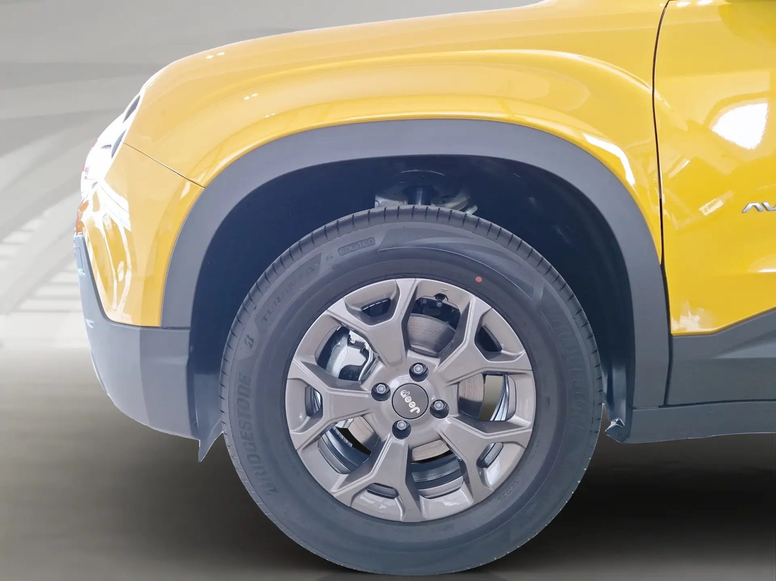 2025 Jeep Avenger — fotografija 14