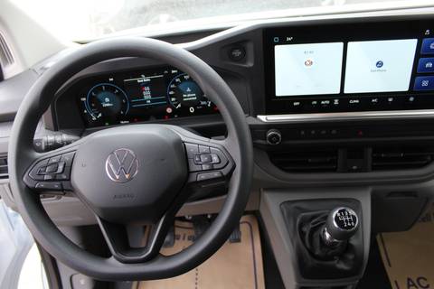 2026 Volkswagen Caravelle — sličica 9