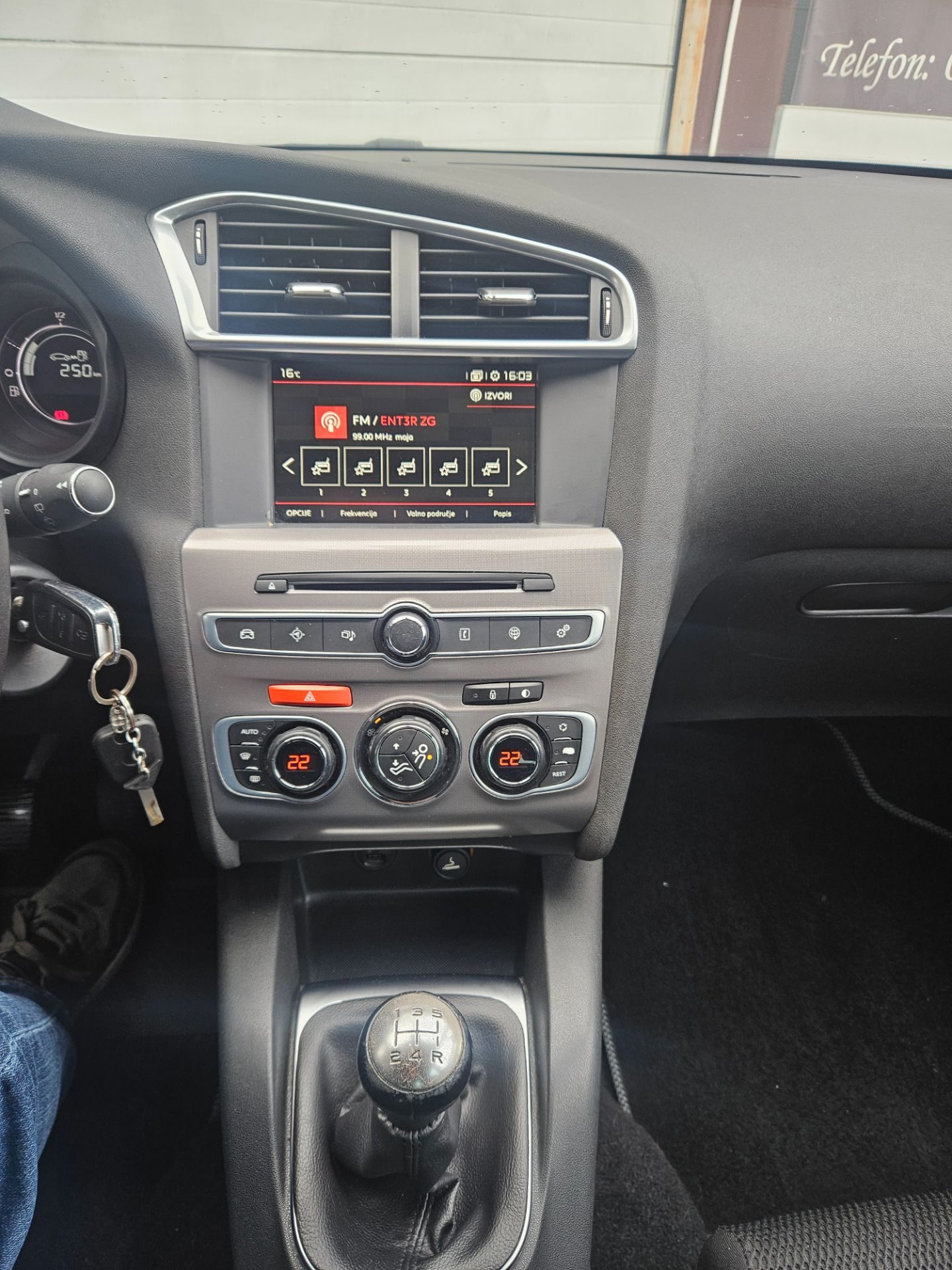 2018 Citroën C4 — fotografija 12