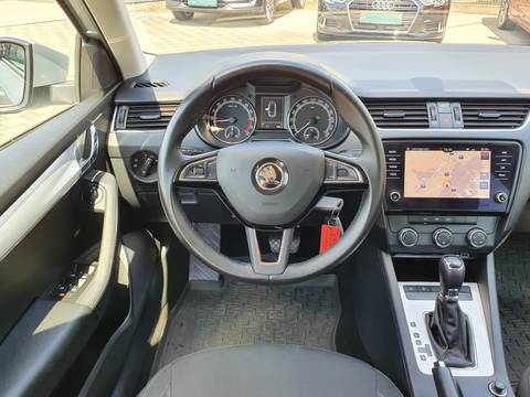 2018 Škoda Octavia Combi — sličica 14