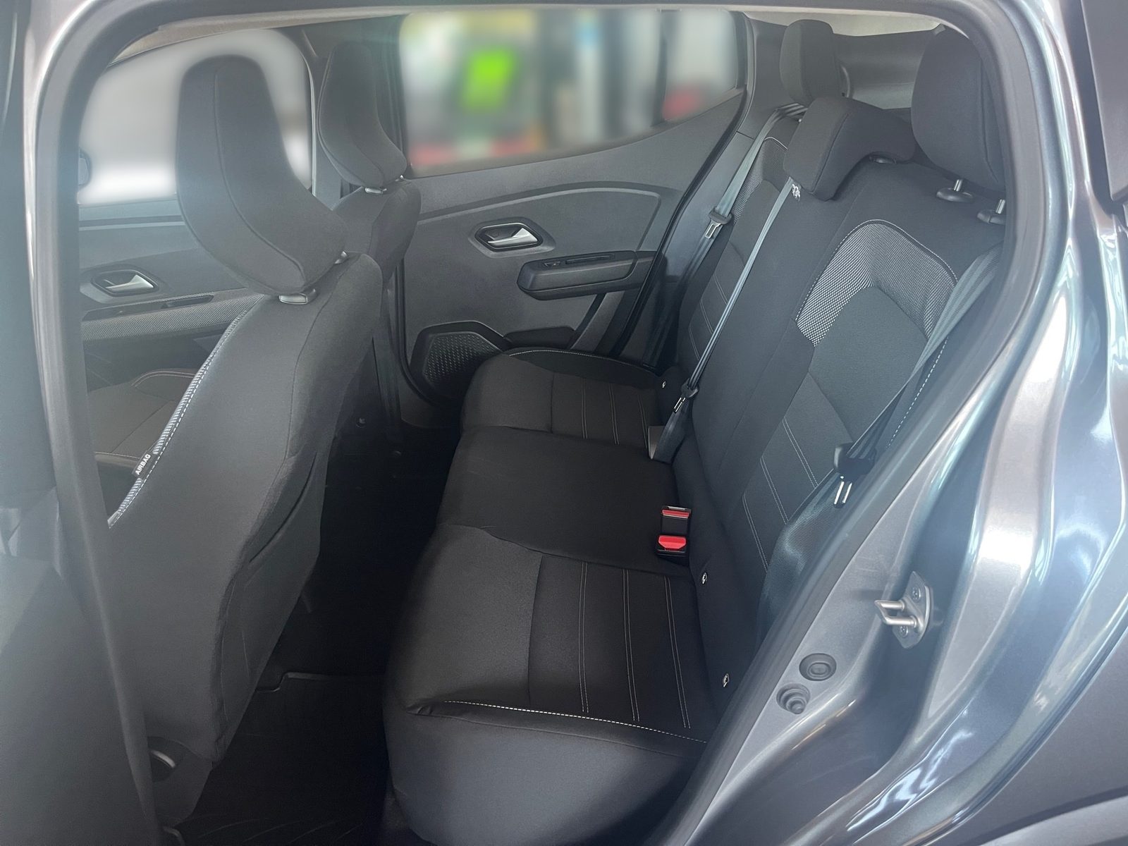 2025 Dacia Sandero — fotografija 20