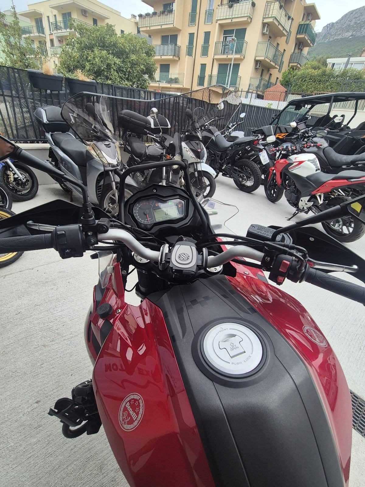 2020 Benelli TRK 502 — fotografija 7