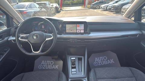 2022 Volkswagen Golf — sličica 11