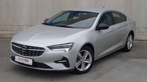 2022 Opel Insignia