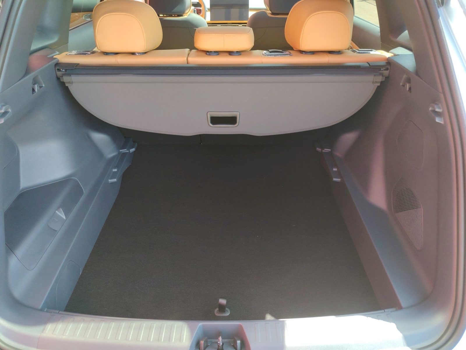 2026 Geely Starray EM-i — fotografija 11