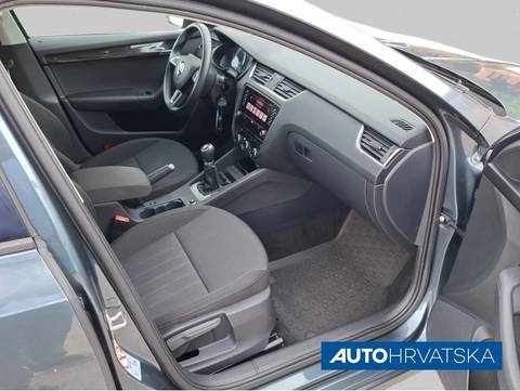 2019 Škoda Octavia Combi — sličica 14
