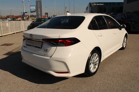 2023 Toyota Corolla Sedan — sličica 5