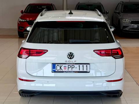 2022 Volkswagen Golf — sličica 4