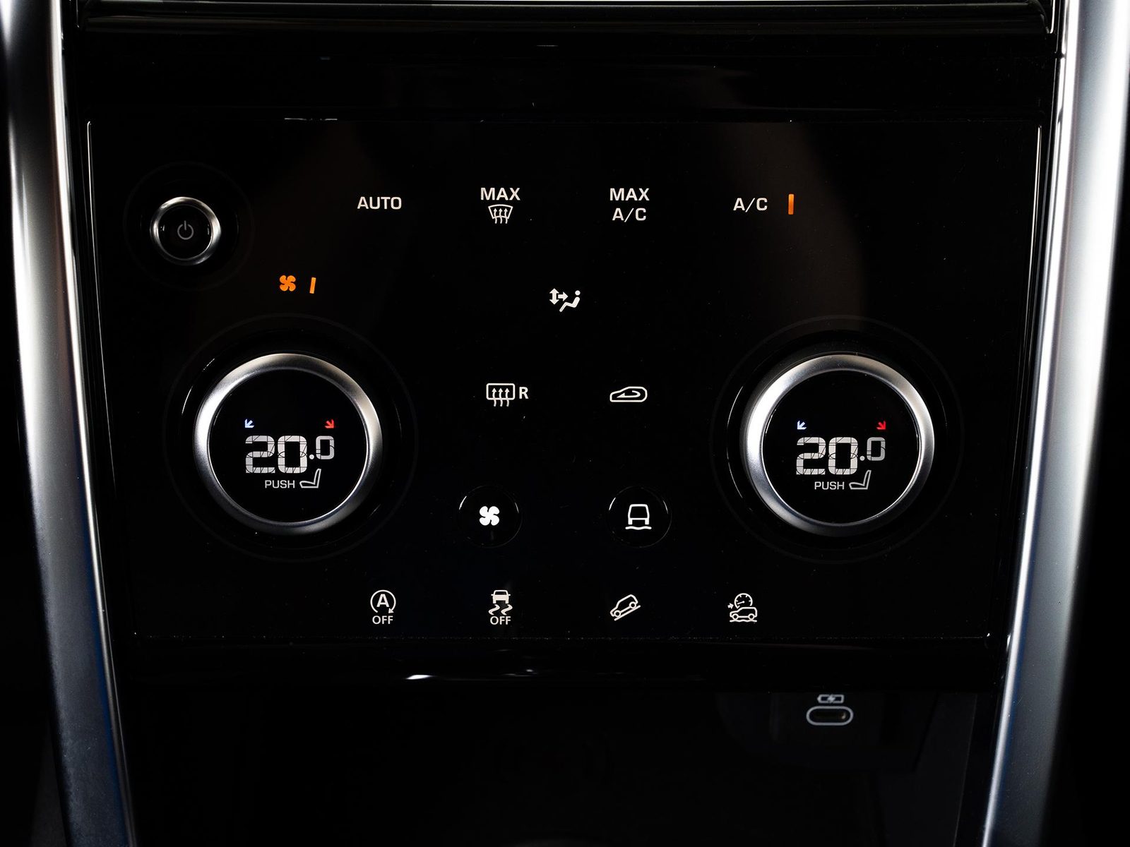 2023 Land Rover Discovery Sport — fotografija 26