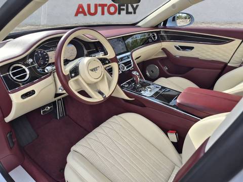 2020 Bentley S1 — sličica 16