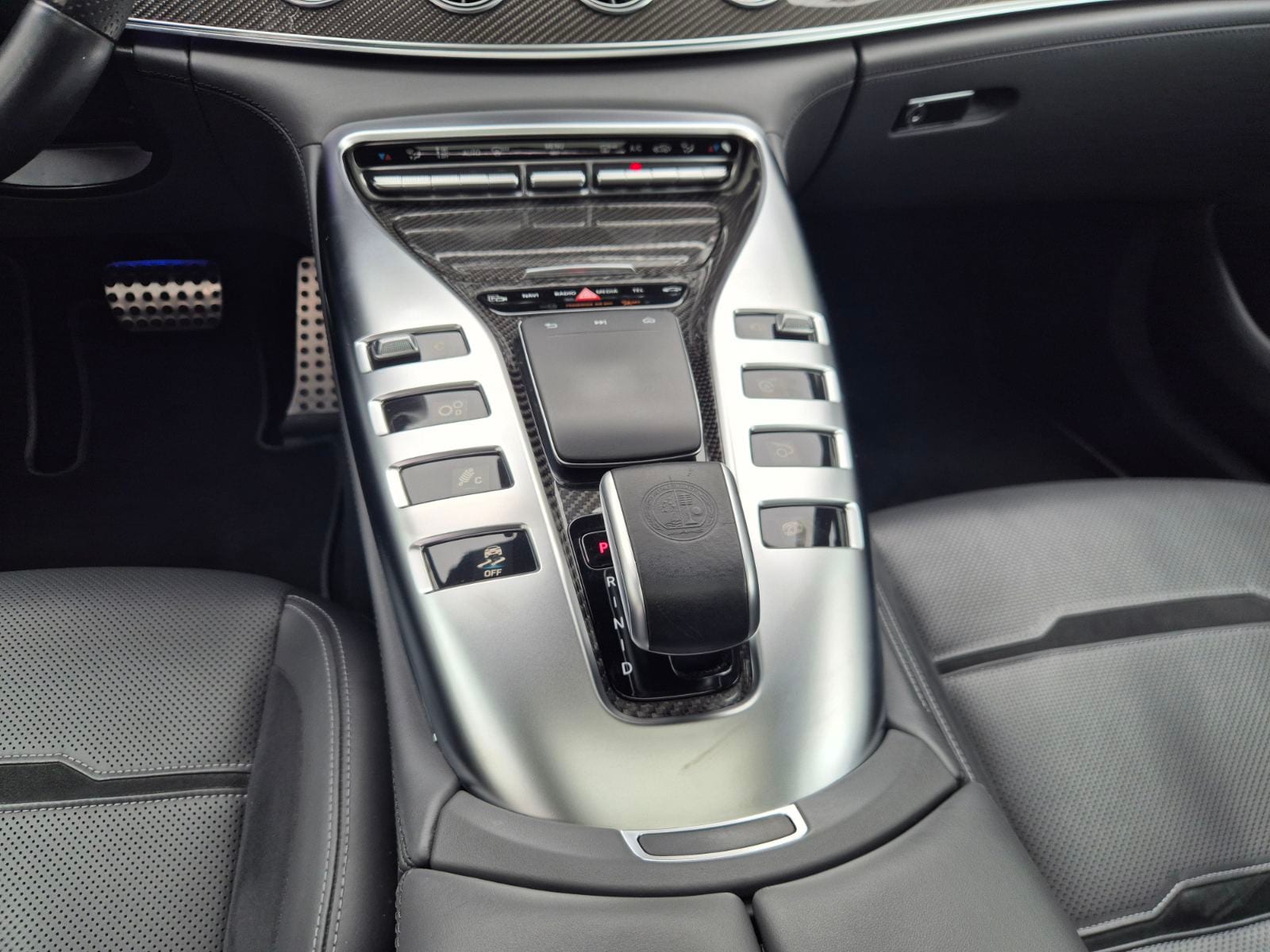 2019 Mercedes-Benz AMG GT — fotografija 16